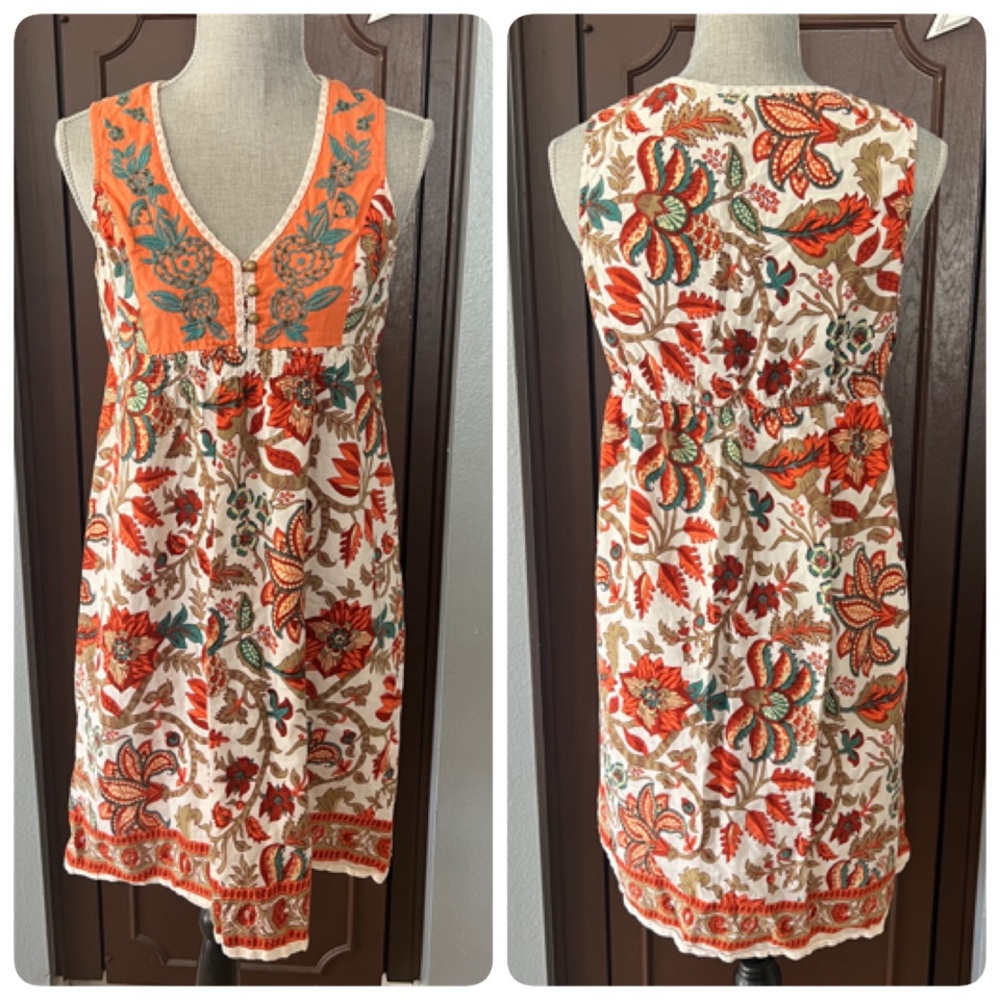 Md’M Floral Embroidered V-Neck Sleeveless Dress